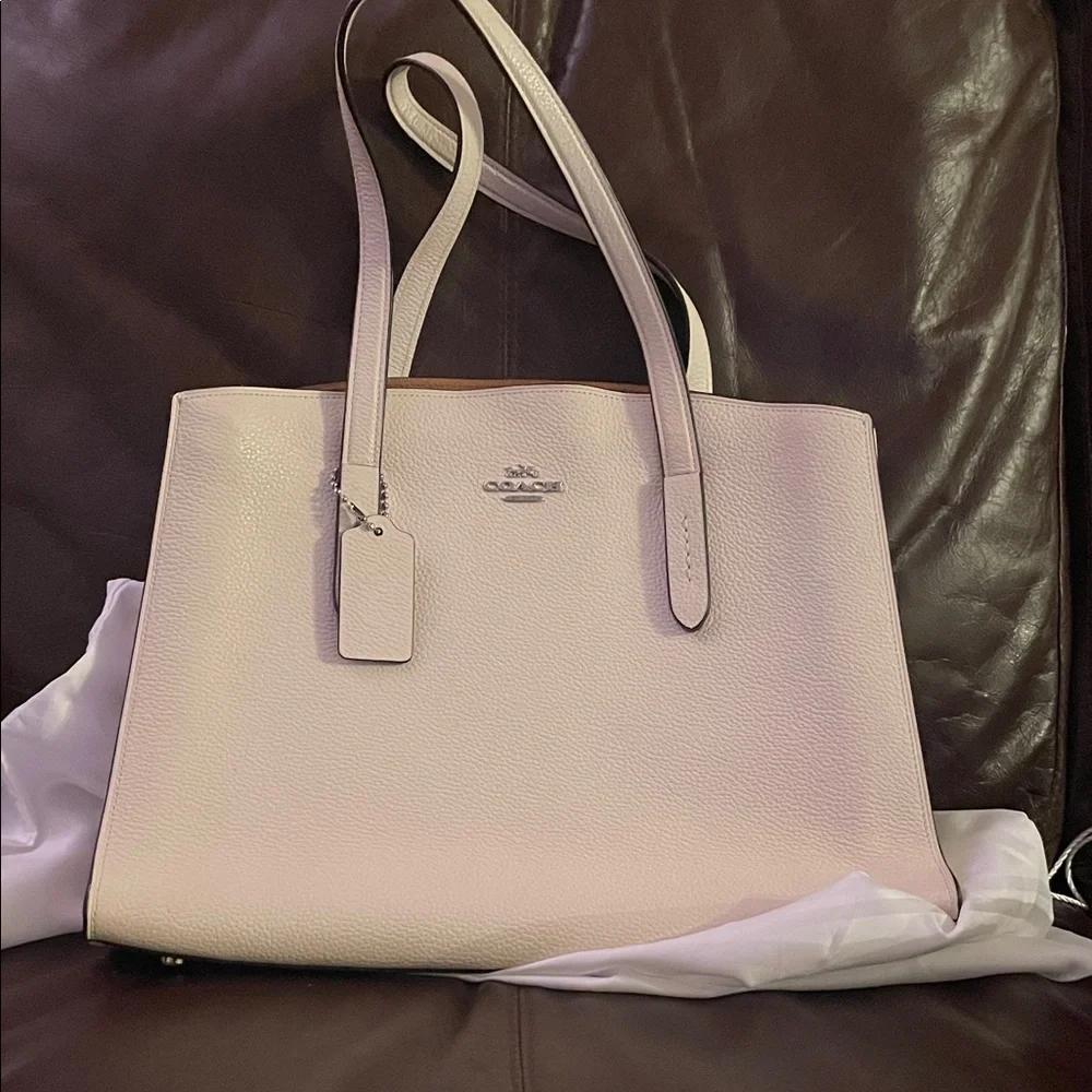 2017 Coach Charlie Carryall handbag Tote with Dust Bag
Polished Pebble Leather - Picture 1 of 6